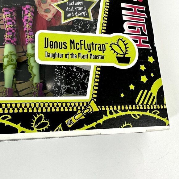 NIB Monster High Venus McFlytrap 2011 First Wave Retired - Picture 2 of 12
